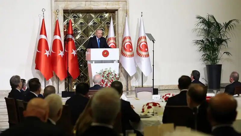 Cumhurbaşkanı Erdoğan'dan Birlik Mesajı: "Gelin El Ele Verelim"