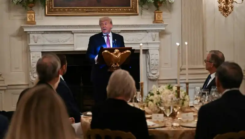 Trump'tan Çarpıcı Açıklama: Gazze'deki 10 Rehine Yakında Serbest Kalacak!