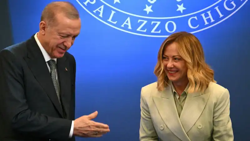 Türkiye-İtalya Zirvesi: Erdoğan’dan AB Sürecine Güçlü Destek Açıklaması