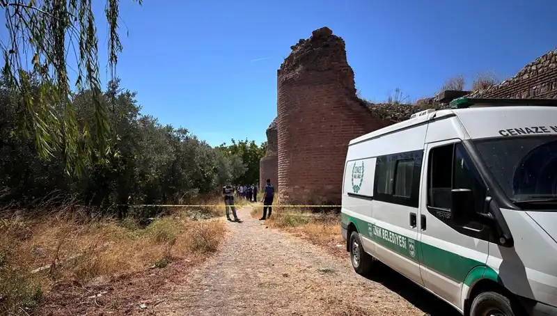 Bursa’da Tarihi Surlarda Gizemli Bir Ceset Bulundu!