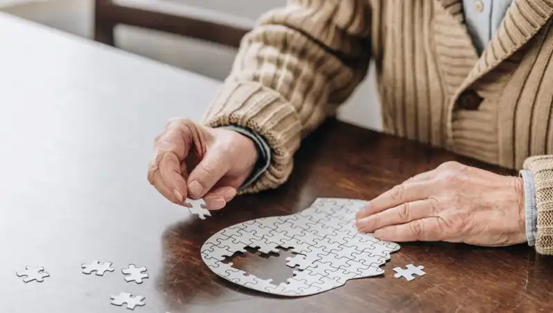 Demans Riskini Azaltmanın Yolları: Hafızanızı Koruyun!