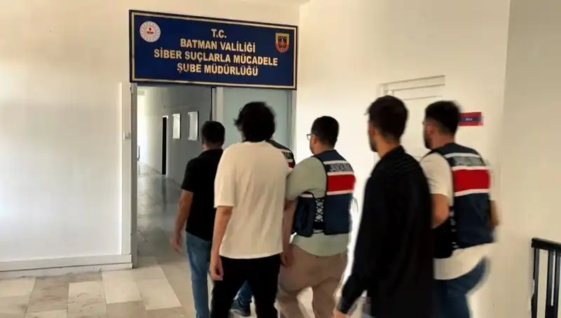 Batman’da Yasa Dışı Bahis Operasyonunda Üç Şahıs Yakalandı
