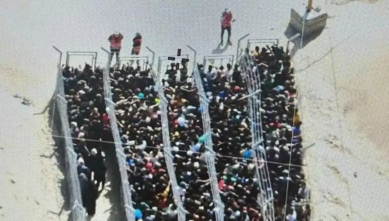 Gazze'den Gelen Görüntüler Nazi Kamplarını Akıllara Getiriyor