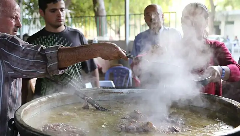 Gadir-i Hum Bayramı: Tarih, Anlam ve Kutlama Gelenekleri