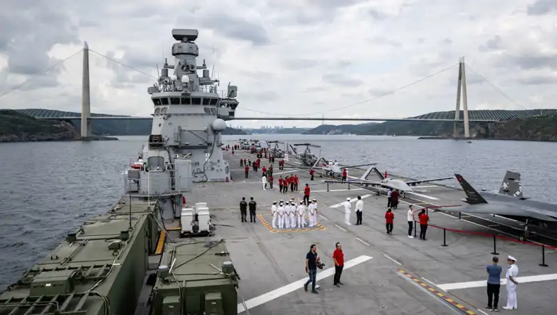 Türkiye’nin Yeni Amfibi Gemisi TCG Anadolu Sarayburnu’ndan Yola Çıktı!