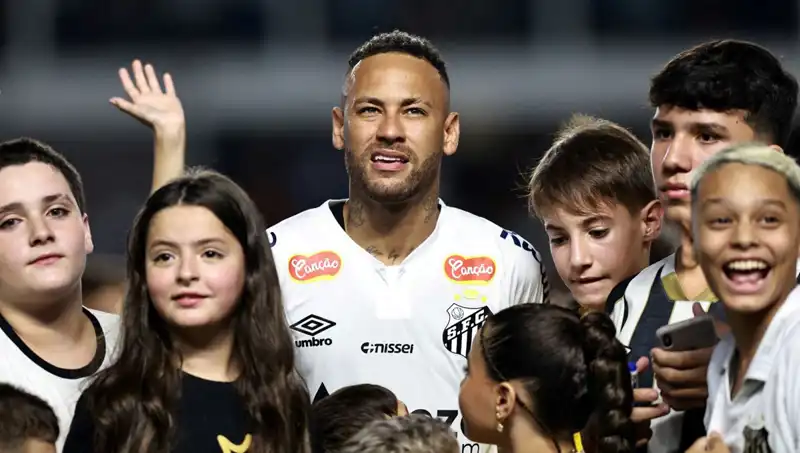 Fenerbahçe'nin Neymar Transferi: Beklenen Karar Açıklandı!