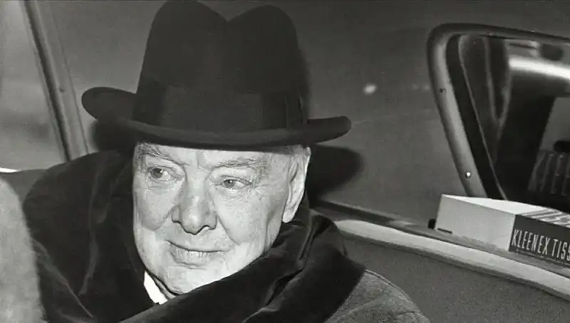Churchill’in Bekar Evi Satışa Çıktı: Tarihi Konut 3,75 Milyon Sterlinle Alıcı Arıyor