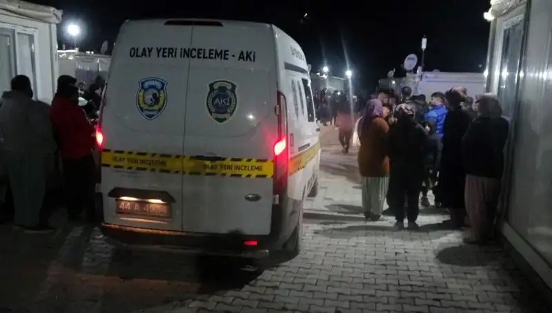 Husumetlilerin Kavgasında Sokaklar Kan Gölüne Döndü!