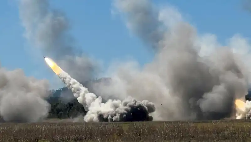 Avustralya'nın En Büyük Askeri Tatbikatında HIMARS İlk Defa Kullanıldı