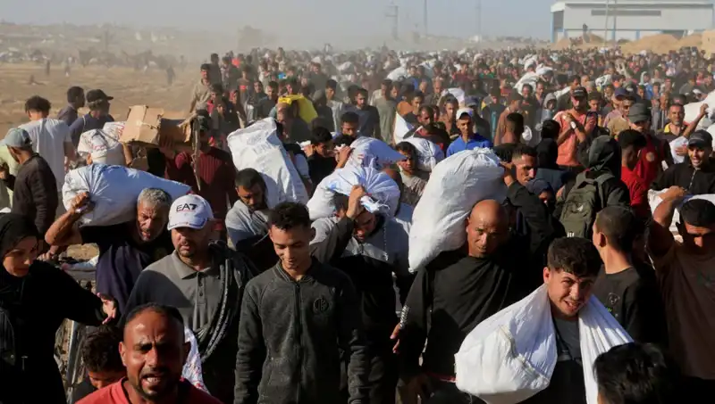 İsrail Ordusundan Han Yunus’a Kuşatma: Stratejik 15 Kilometrelik Koridor Açıldı