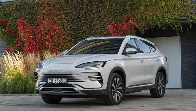 BYD'nin Büyüme Hızı Yavaşladı: Elektrikli Araç Pazarında Neler Oluyor?