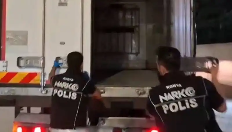 Konya’da Uyuşturucu Operasyonu: Dört Şüpheli Ele Geçirildi