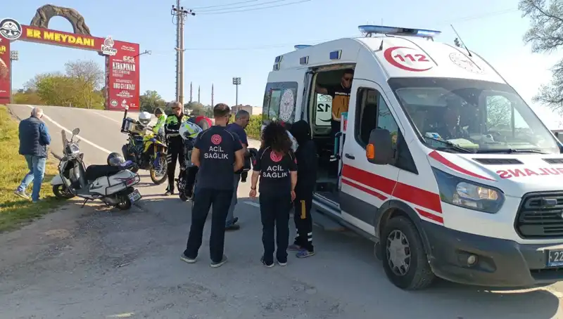 Edirne'de Motosiklet Kazası: Hayatını Kaybeden Genç Yaşama Veda Etti