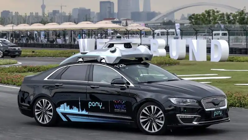 Şangay'da Robotaksi Dönemi: Pony AI İzni Aldı ve Hizmete Başlıyor!
