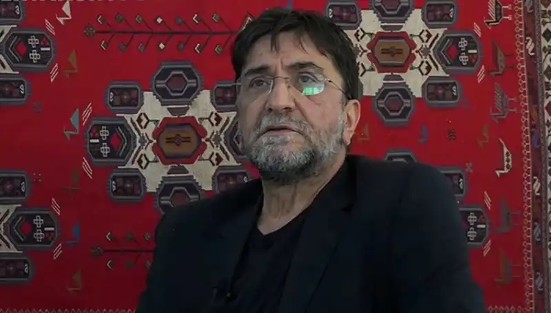 Gazeteci Nihat Genç Hayatını Kaybetti: Medya Dünyası Yas Tutuyor