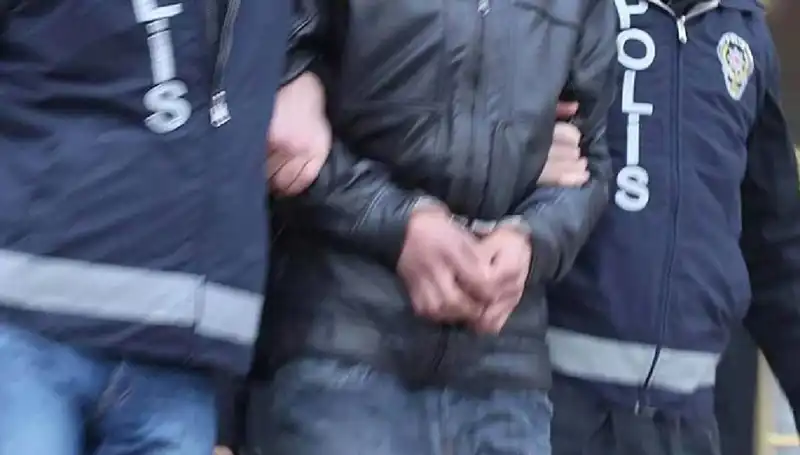 Osmaniye'de Tarihi Uyuşturucu Operasyonu: 7 Kişi Tutuklandı!