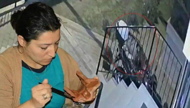 5. Kattan Düşerek Hayatını Kaybeden Tuğba'nın Ölümündeki Şüpheler Artıyor