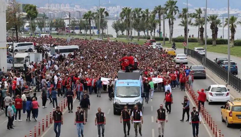 İzmir’de Grev Krizi: 4. Gün Geride Kaldı, Gözler Çözümde