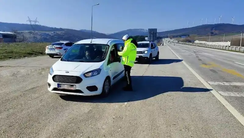 Son Bir Haftada Yarım Milyon Sürücüye Ceza: Trafik Kurallarına Dikkat!