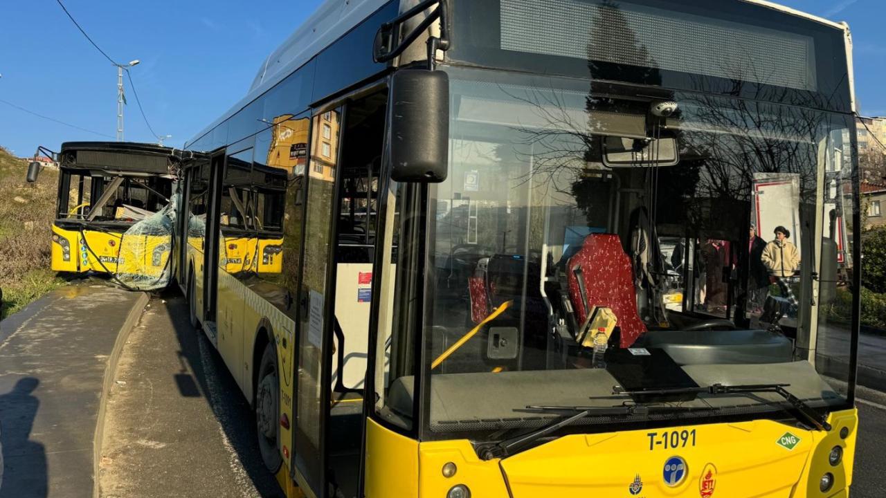 İstanbul'da İki Ayrı Kazada 5 İETT Otobüsü Karıştı