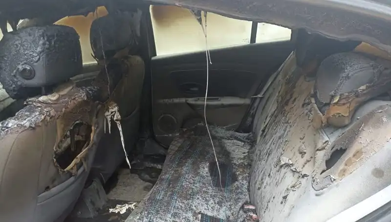 Esenyurt'ta Şok: İsteği Reddedilen Kişi Arabasını Yaktı!