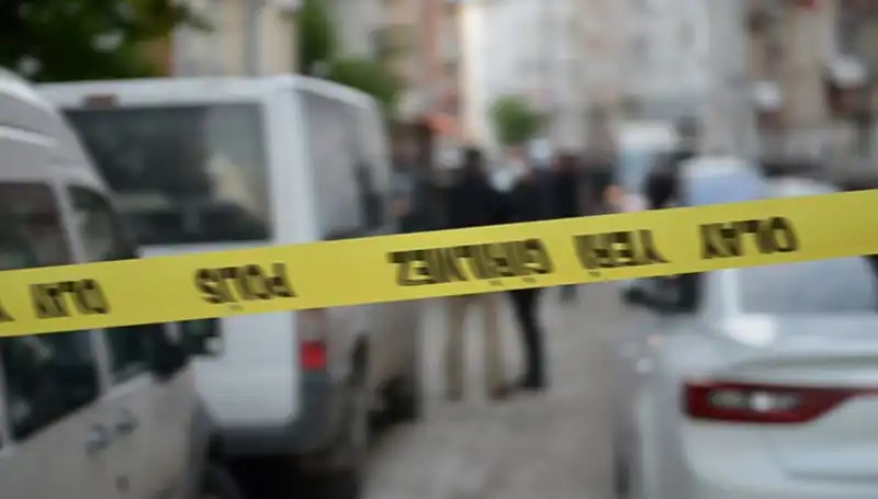 Satır ve Bıçaklı Kavgada Kan Aktı: 1 Ölü, 1 Yaralı